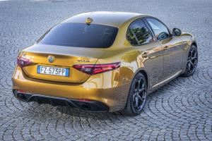 Alfa Romeo Giulia Veloce Q2 2019 года 
